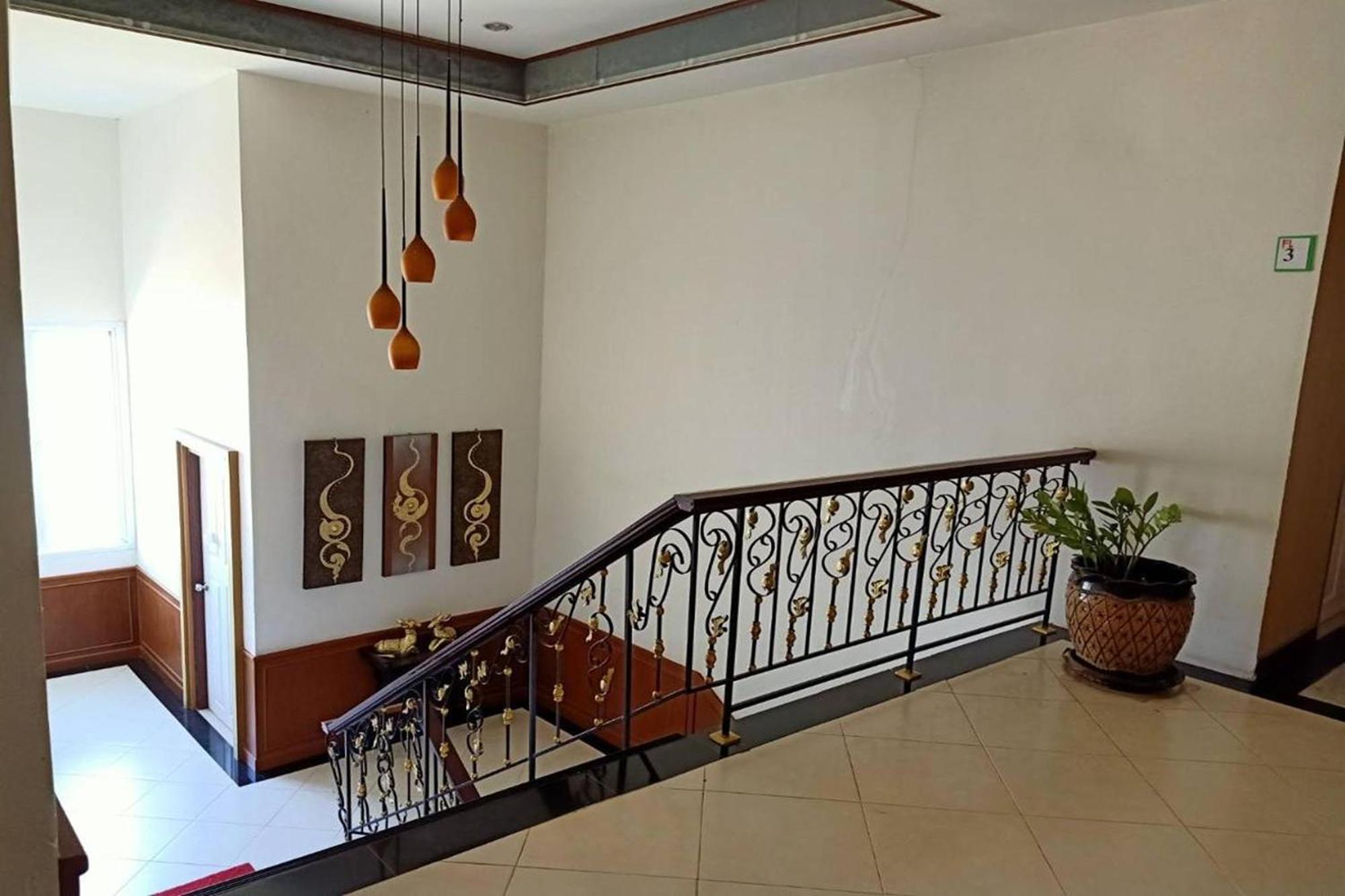Karnmanee Place Hotel Udon Thani Exterior foto